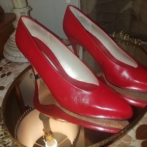 Vintage Evan Picone Made in Spain red size 10